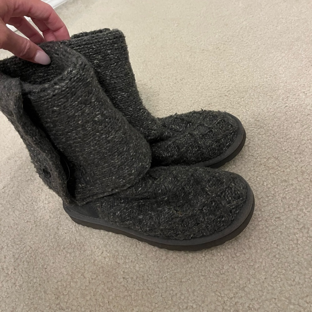 Gray Uggs